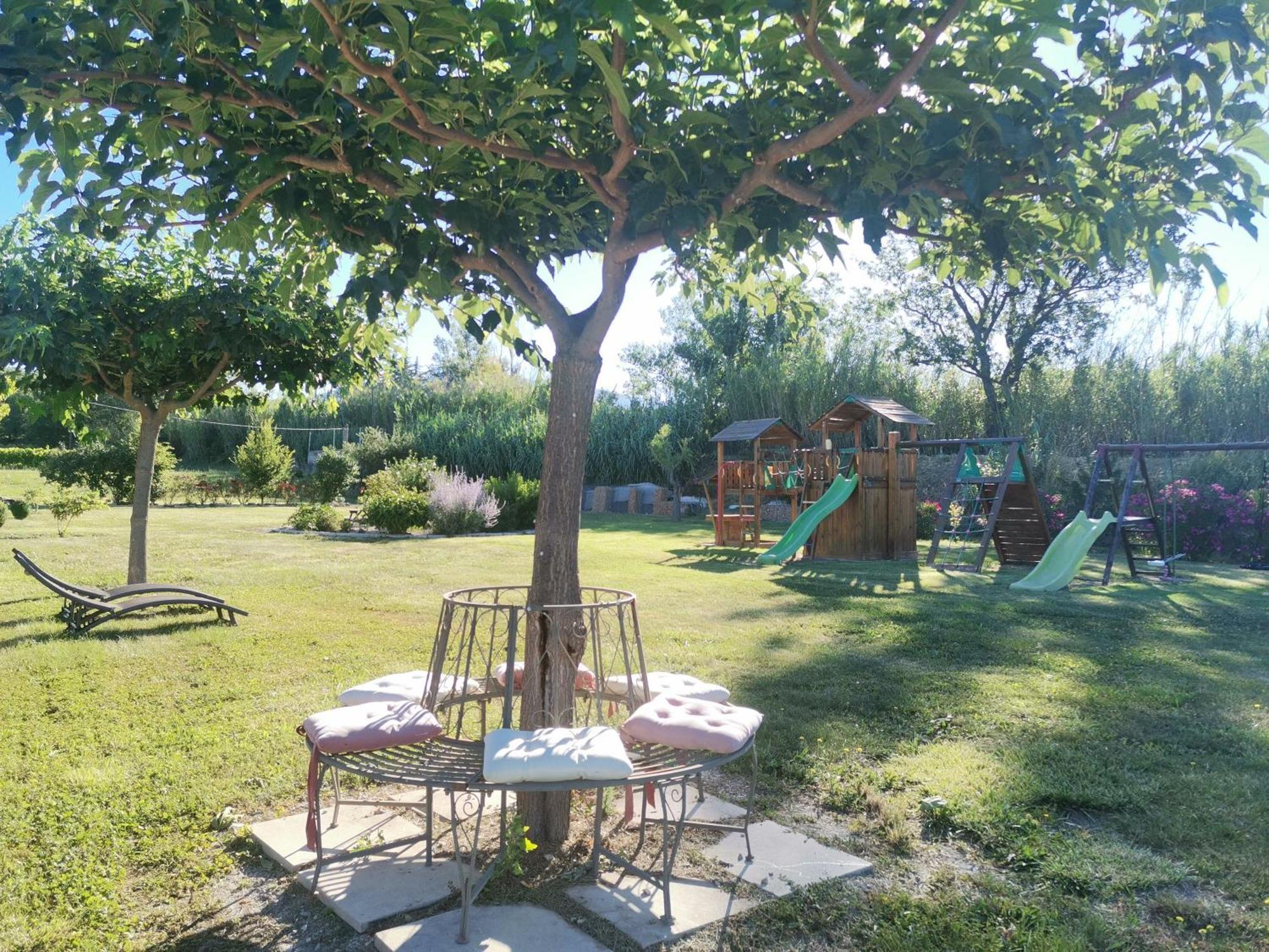 Gite En Provence "Rose" Modene Kültér fotó